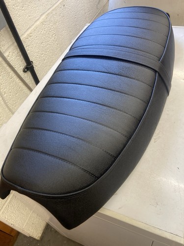 Triumph bonneville seat - triumph,