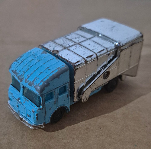 Husky series bedford - no, 38