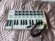 Arturia Minilab Midi
