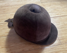 Antique Velvet Hunt Cap Scott & Co 1 Old Bond Street Piccadilly 52cm
