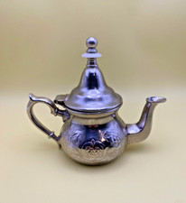 Small Vintage Magma Moroccan