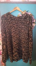 Women's Knitted Jumper Size 10  Apricot