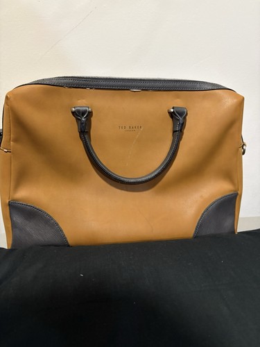 Ted baker laptop - laptop, document