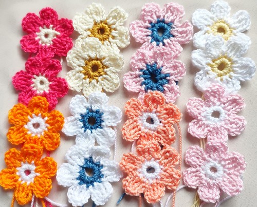 Handmade crochet flowers - 16,
