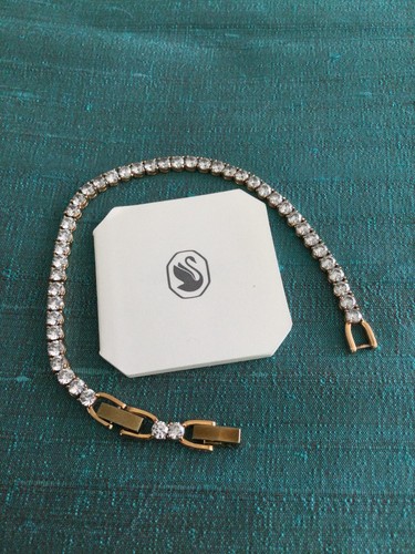 Genuine signed swarovski rose - genuine,