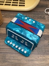 Vintage Children’s Accordion. Excellent Condition