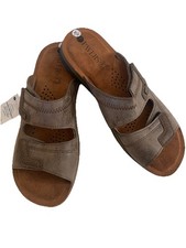 BRAND NEW MENS PAVERS KHAKI BROWN SLIP ON SANDALS SIZE 10/44