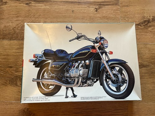 Fujimi scale honda gl1100 - 1/15,