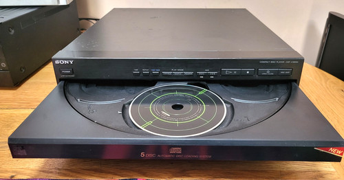 Sony cdp c305m - 5, cd