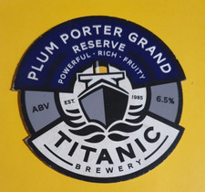 TITANIC brewery PLUM PORTER GRAND RESERVE real ale beer pump clip badge Stoke