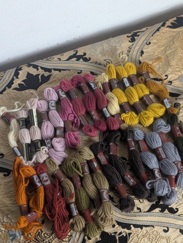 Bundle lot 29 - /,
