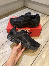 Nike Zoom Vomero 5 Black/Black