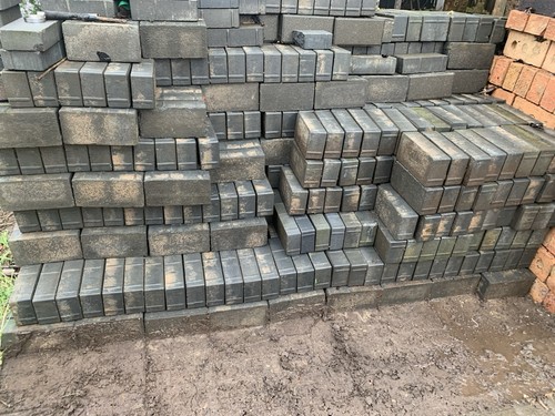 Driveway block paving bricks - bricks,