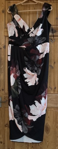 City chic dress size 20 - city,