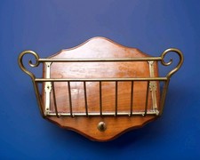 ANTIQUE MAGAZINE NEWSPAPER WALL RACK WOOD BRASS FOLDING VICTORIAN WALL MOUNTED