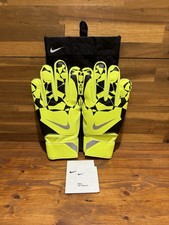 Nike Match Goalkeeper Gloves Volt Yellow/Black/Metallic Silver Size 10 New