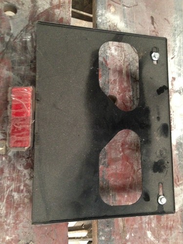 Metal number palate mount with