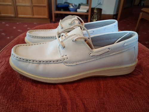 New with box - emsmorne, ladies