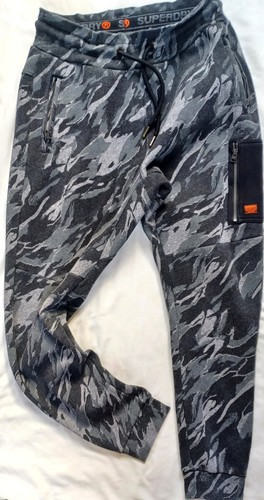 Superdry tracksuit jungle - superdry,