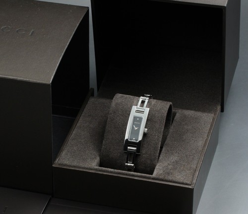 Mint box gucci 3900l - mint, w/box]