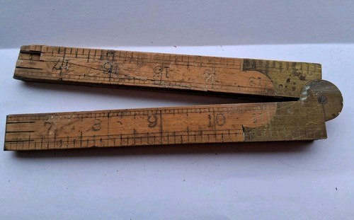 Boxwood carpenters vintage - carpenters,
