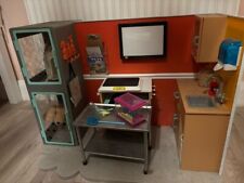 Our Generation Dolls Vet Clinic Playset - good condition