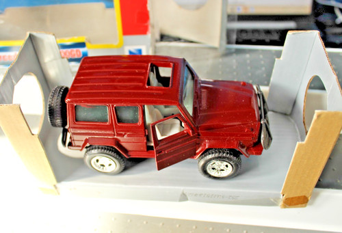 Mercedes benz 300gt jeep - benz, 1/32
