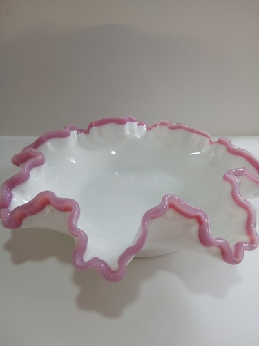 Fenton apple blossom - apple, crest