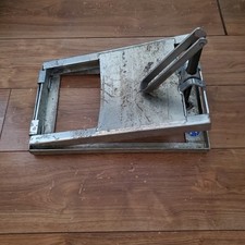 Dixon Bate Drive On Caravan Leveller