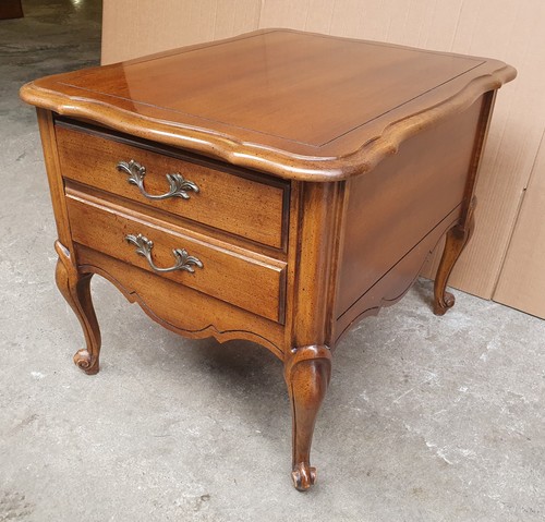 Antique reproducti0n french - antique,