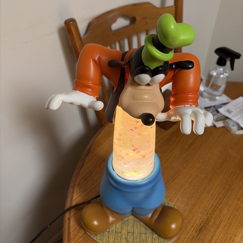 Vintage disney goofy - goofy, lava