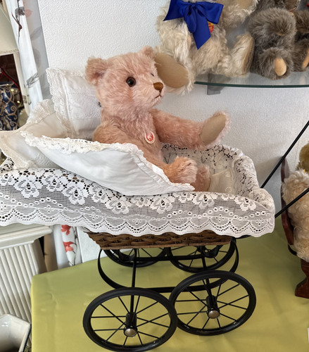 Large dolls pram - dolls, bear