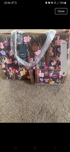 River island large - island,