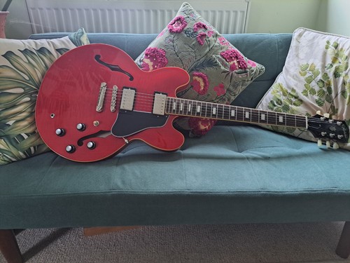 Epiphone inspired gibson - inspired,
