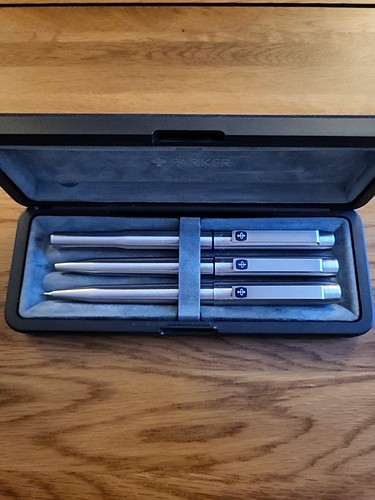 Vintage parker blue trim - parker,