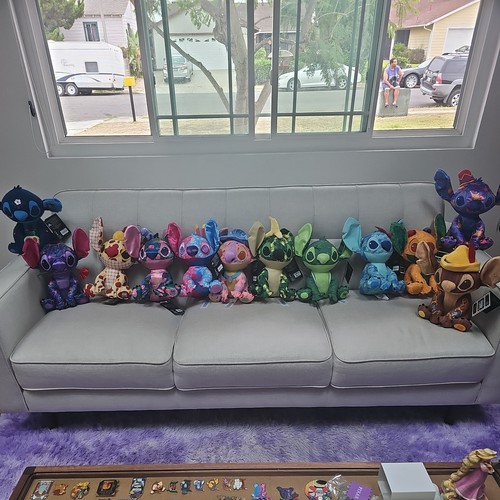 Stitch crashes disney lot - disney,