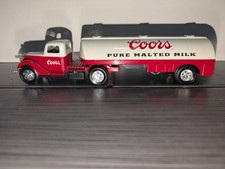 Ertl Collectibles 1937 Tanker