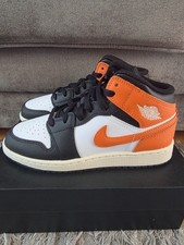 air jordan 1 mid black white