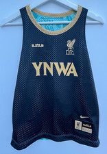 Nike Liverpool v LeBron Vest