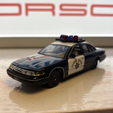 Hongwell 1:43 Ford Crown