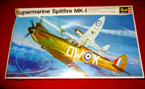 Vintage 1971 revell - vintage,