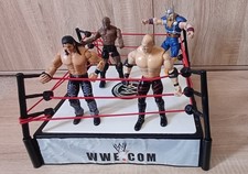 WWE Spring Action Wrestling Ring and Figures - Smackdown / Raw