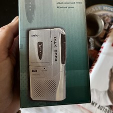 Sanyo TRC-545M MicroCassette Voice Act Recorder Handheld Dictaphone Dictation