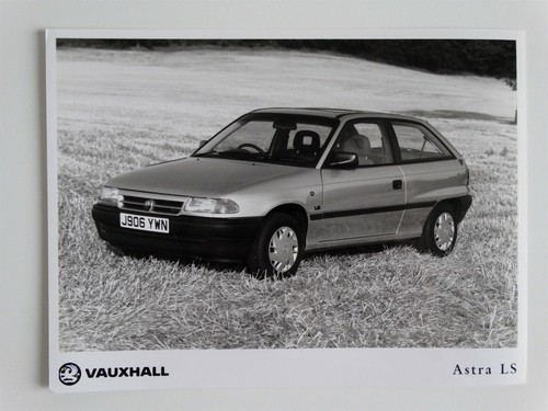 Vauxhall astra mk3 press - vauxhall,