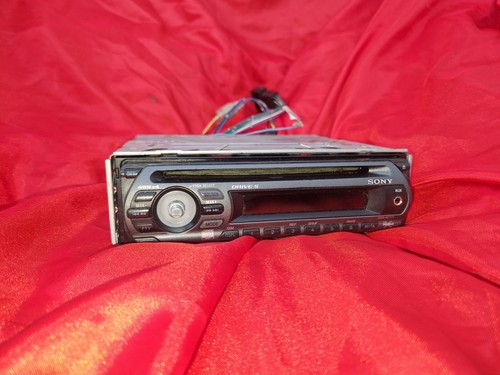 Sony cdx gt111 - cd, radio