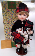 Leonardo Collection Elite Range Porcelain Doll 'William' LP6020 Bagpipes Box COA