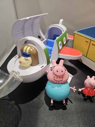 Peppa pig toy bundle job - pig,
