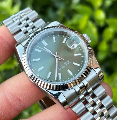 Seiko watch olive - olive, dial