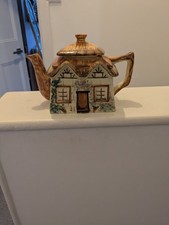 Keele Street Vintage Hand