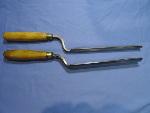 Pair cranked paring gouges - pair,